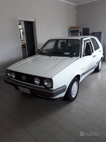 VOLKSWAGEN GOLF ’89 D’EPOCA