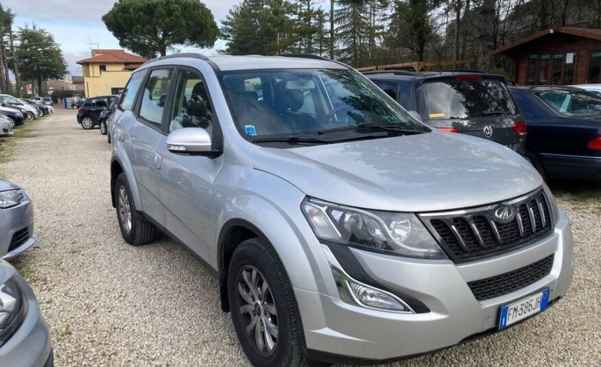 MAHINDRA XUV500