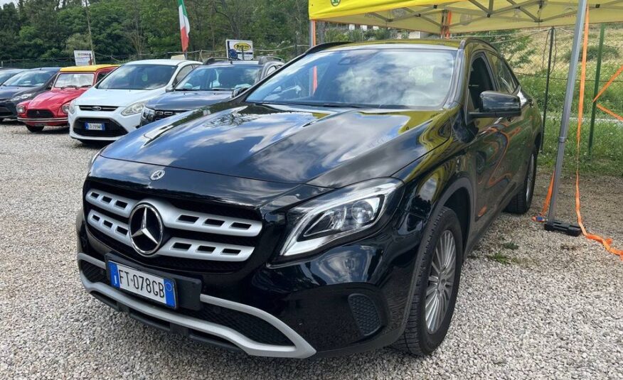 MERCEDES GLA 200d