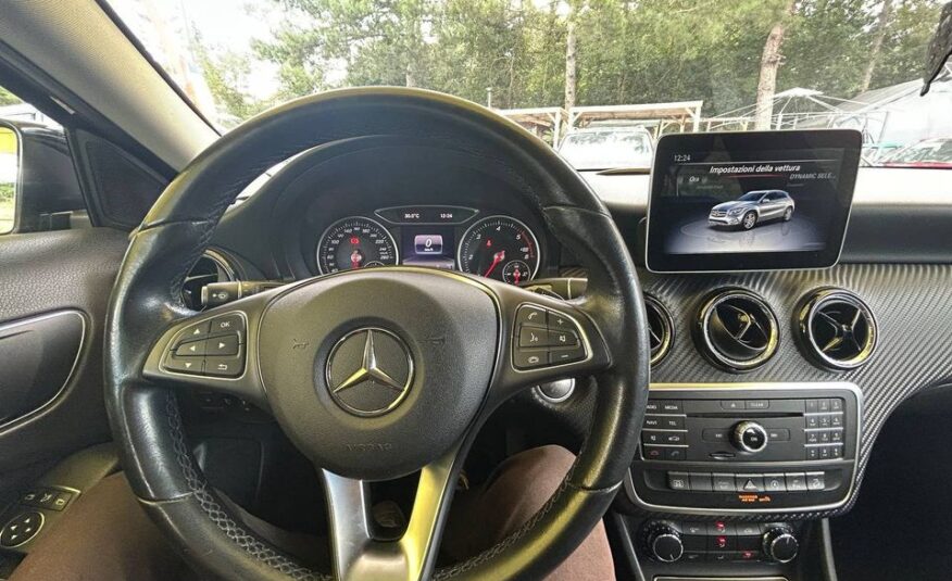 MERCEDES GLA 200d