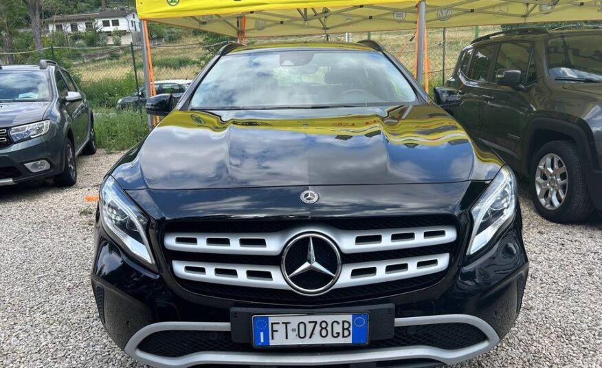 MERCEDES GLA 200d