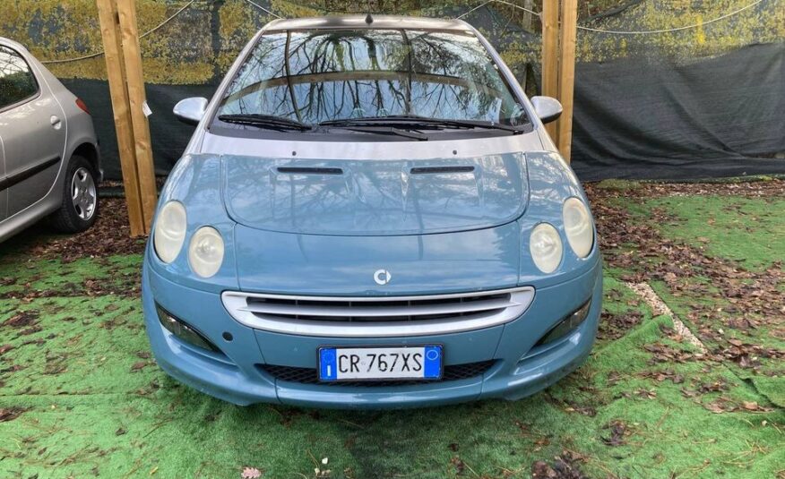 SMART FORFOUR