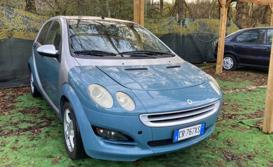 SMART FORFOUR