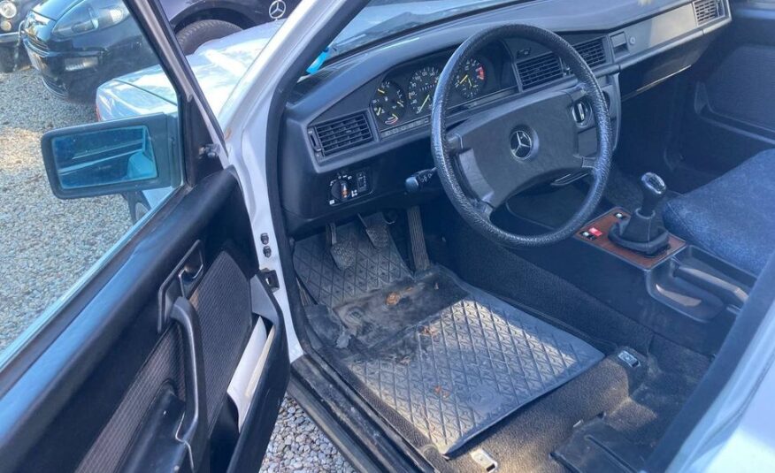 1987 Mercedes-Benz 190e