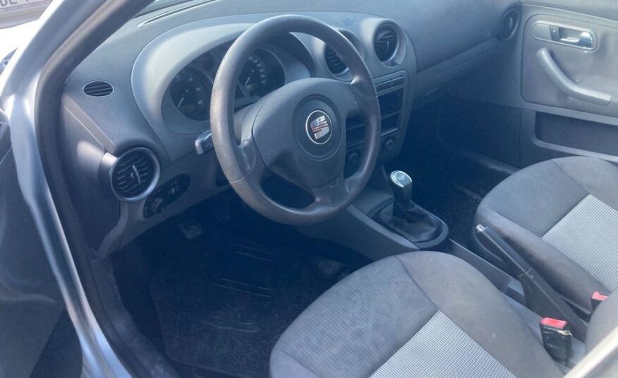 SEAT IBIZA