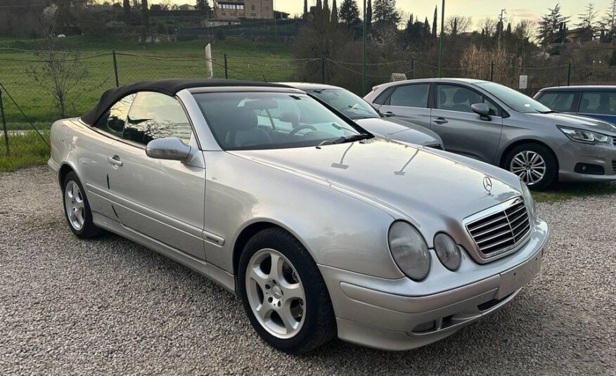 MERCDES-BENZ CLK 200