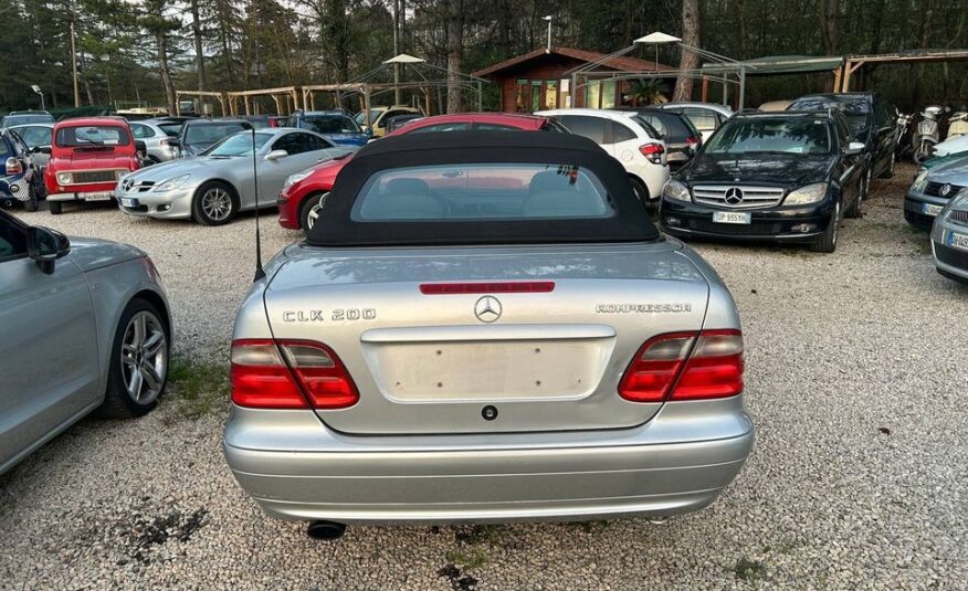 MERCDES-BENZ CLK 200