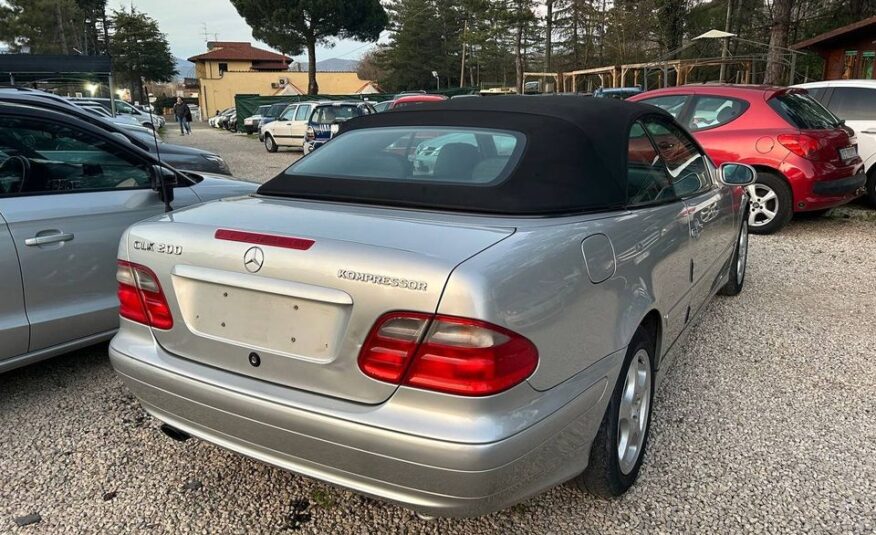 MERCDES-BENZ CLK 200