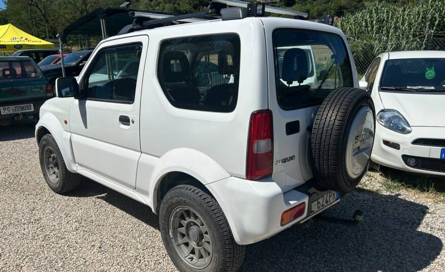 SUZUKI JIMNY