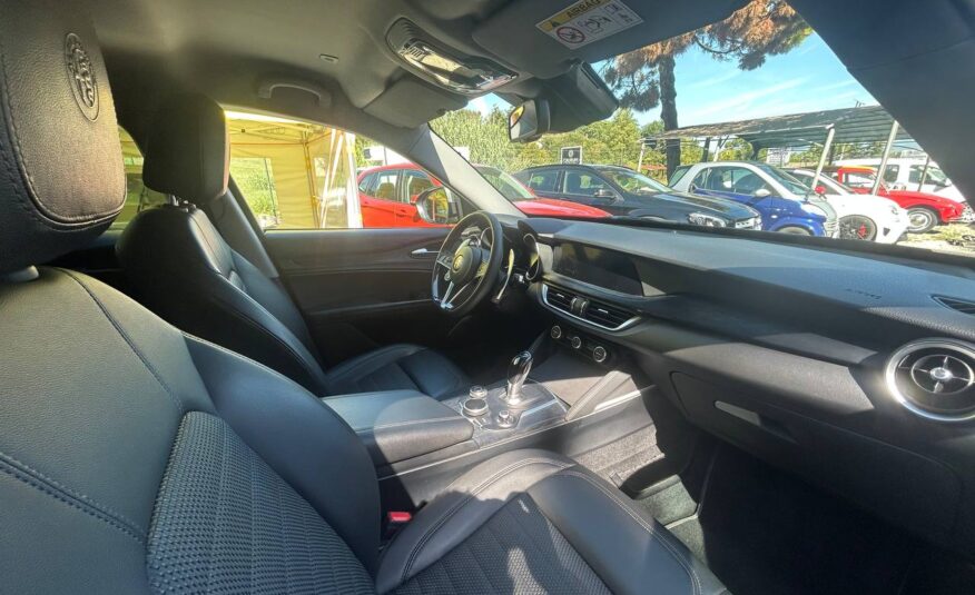 ALFA ROMEO STELVIO Q4 210CV