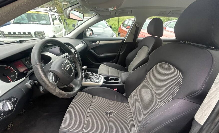 AUDI A4 AVANT
