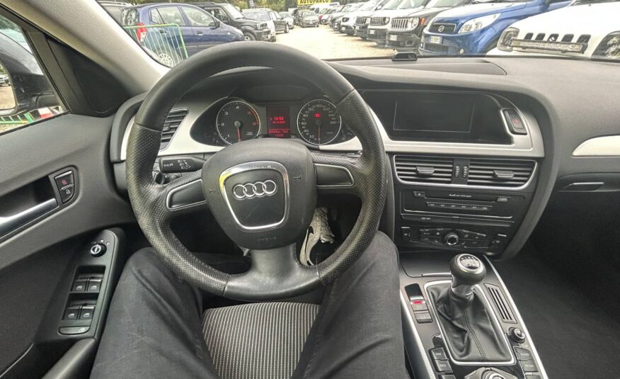 AUDI A4 AVANT