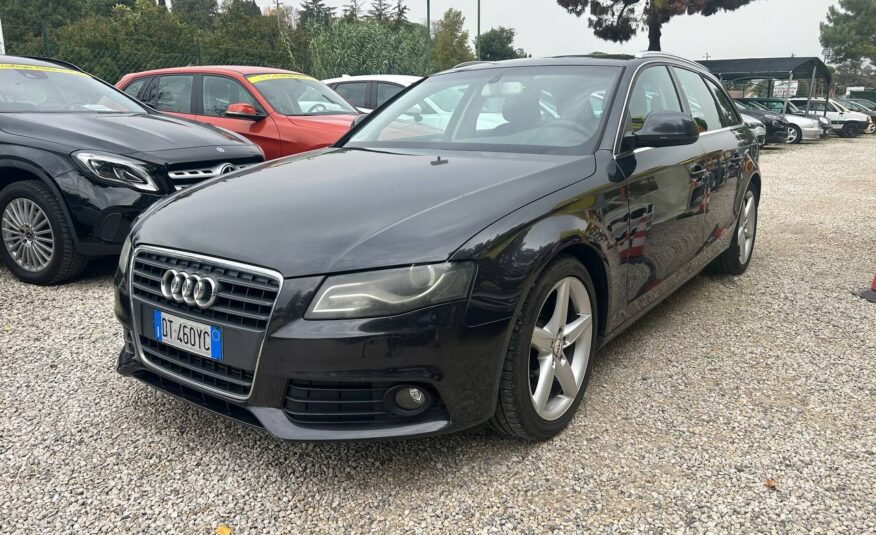 AUDI A4 AVANT