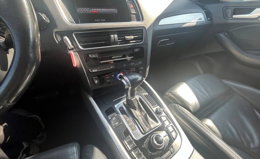 AUDI Q5 S-TRONIC