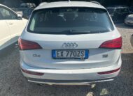 AUDI Q5 S-TRONIC