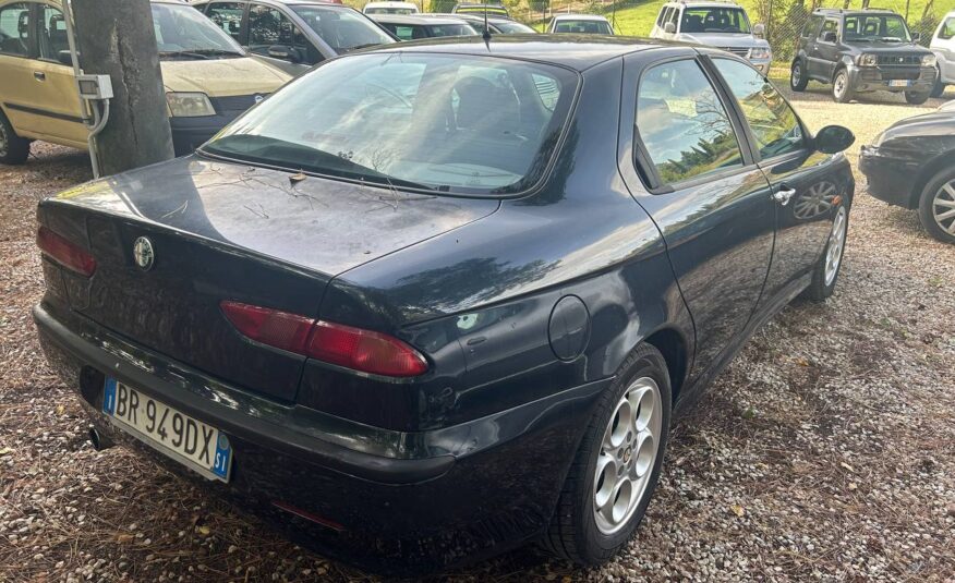 ALFA ROMEO 156