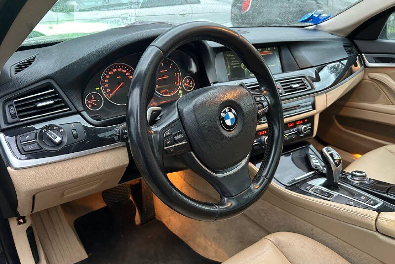 BMW 525d GANCIO TRAINO