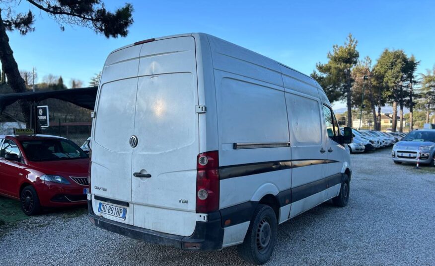 VOLKSWAGEN CRAFTER AUTOCARRO