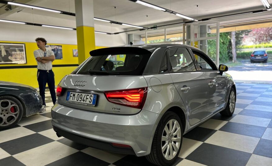 AUDI A1 1.0 NEOPATENTATI