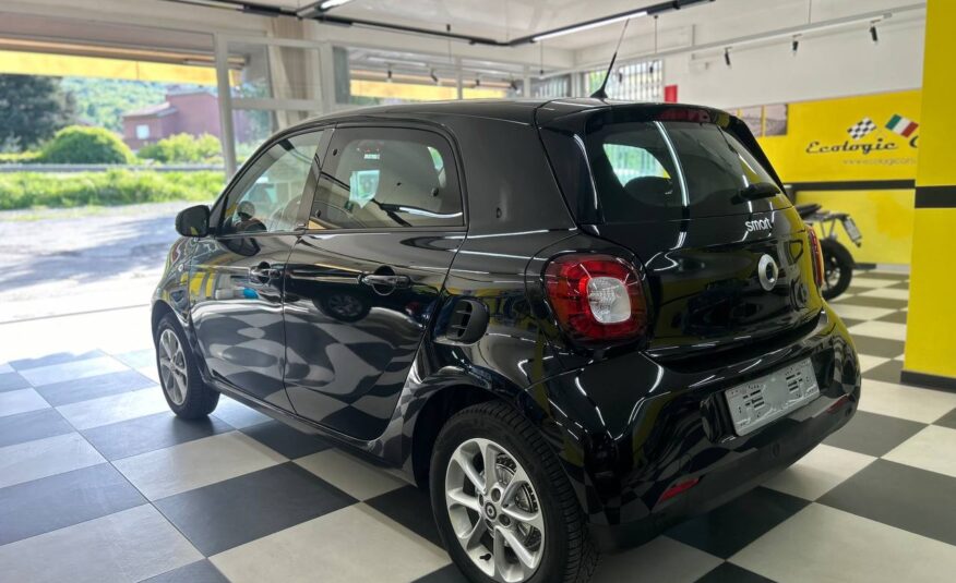 SMART FORFOUR NEOPATENTATI