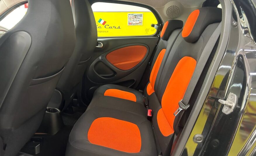 SMART FORFOUR NEOPATENTATI