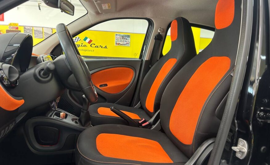 SMART FORFOUR NEOPATENTATI