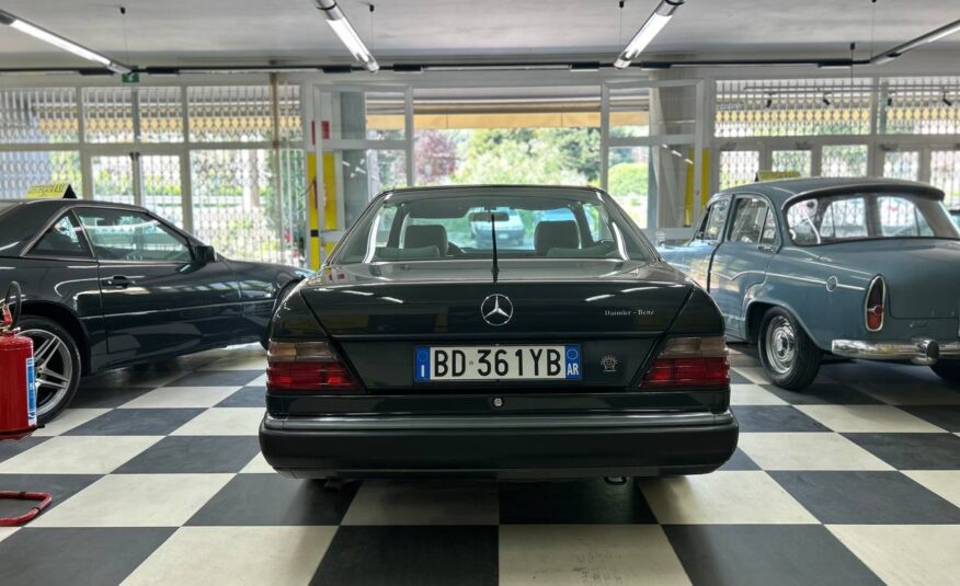 Mercedes-Benz CE 200 Coupè