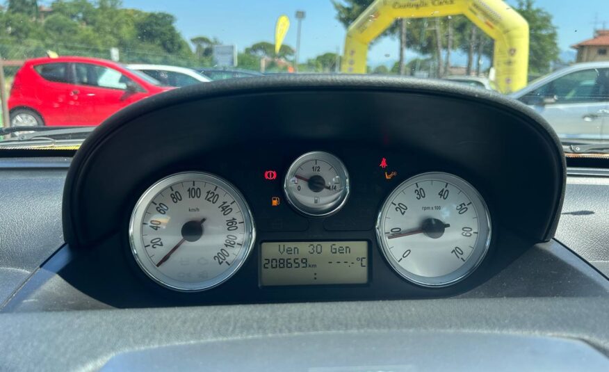 LANCIA YPSILON 1.3 MJT NEOPATENTATI