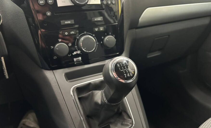 OPEL ZAFIRA 1.6 7 POSTI